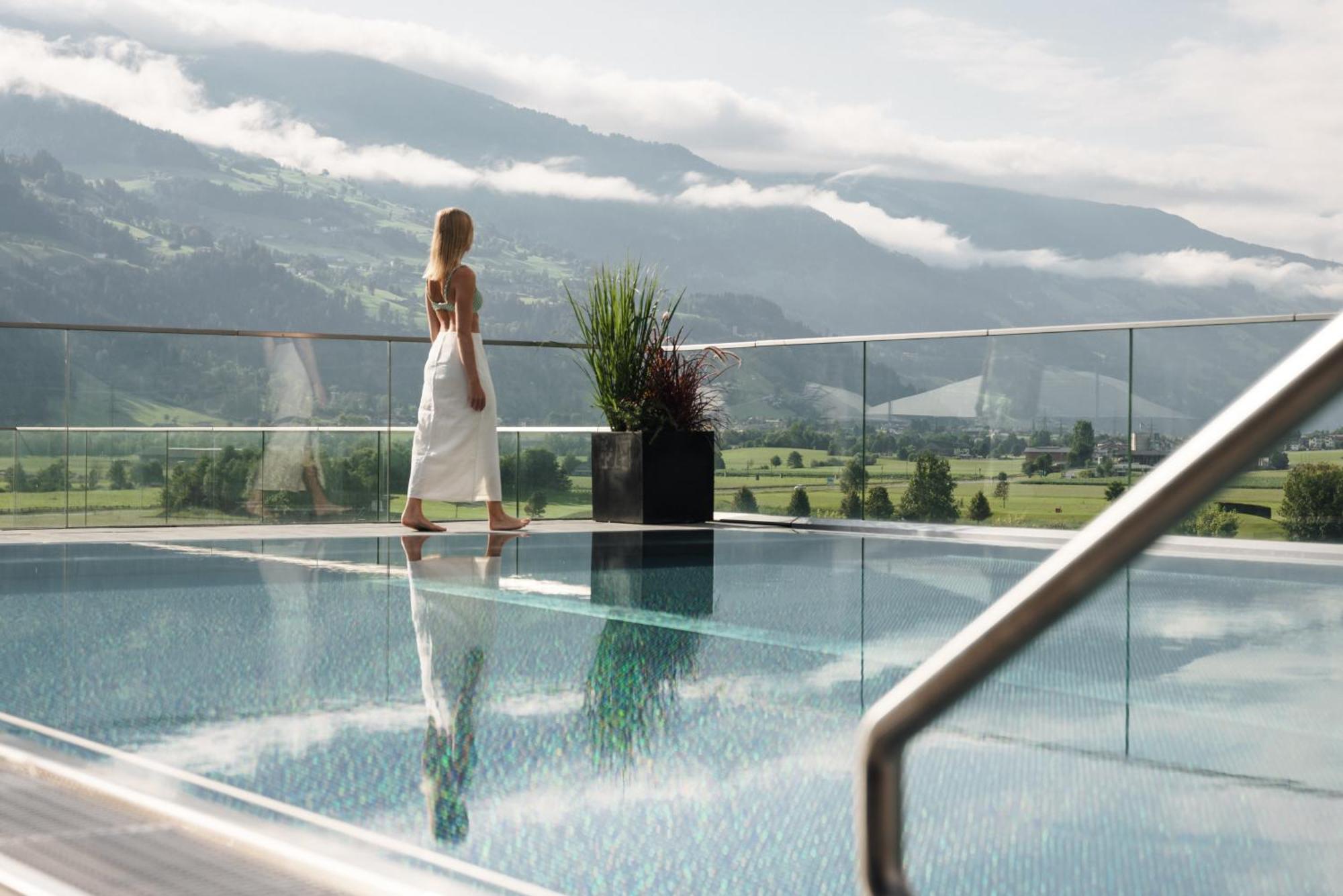 Sportresidenz Zillertal Hotel Uderns Exterior photo